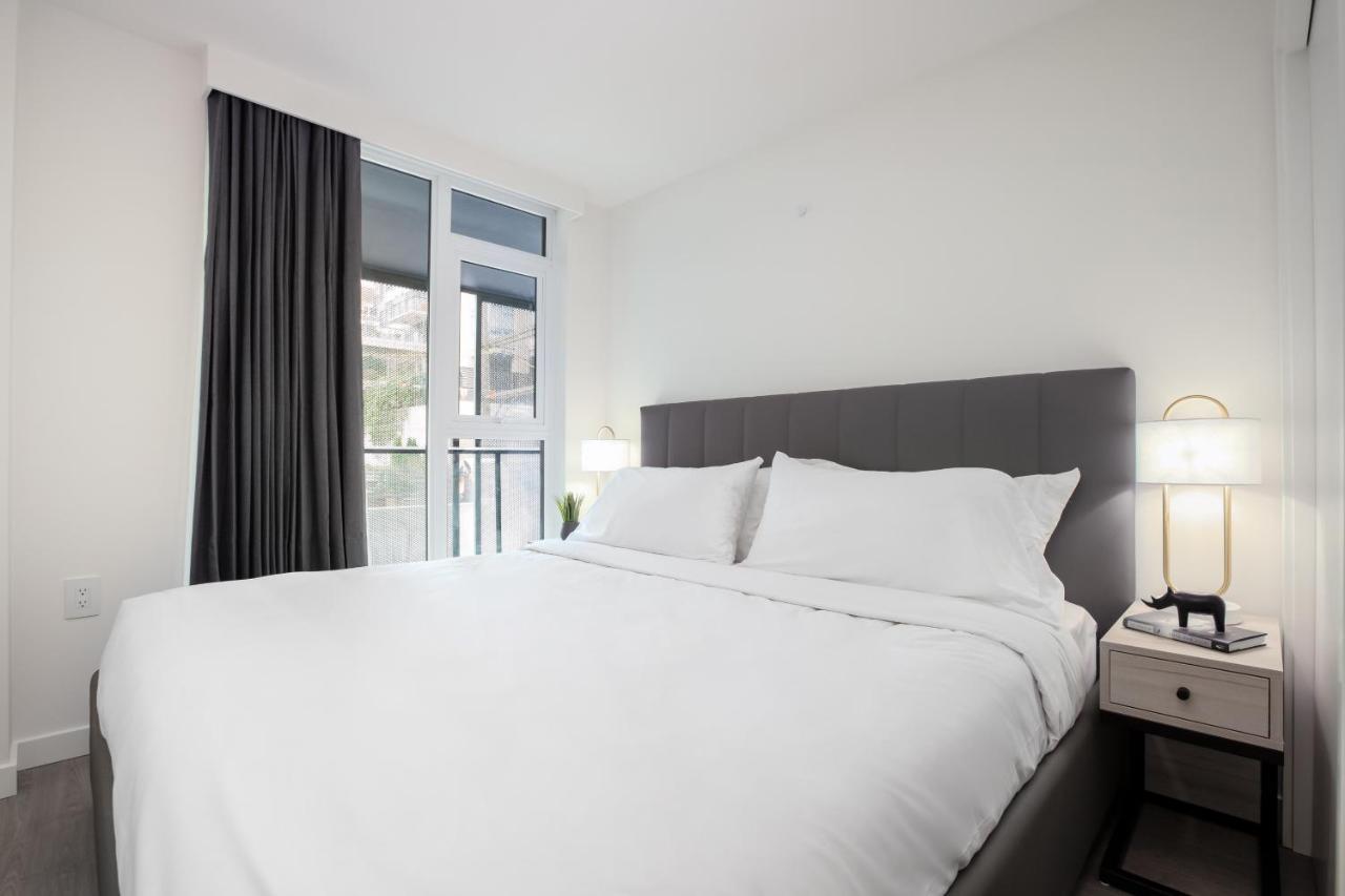 Level Downtown - Howe Hotel Ванкувър Екстериор снимка