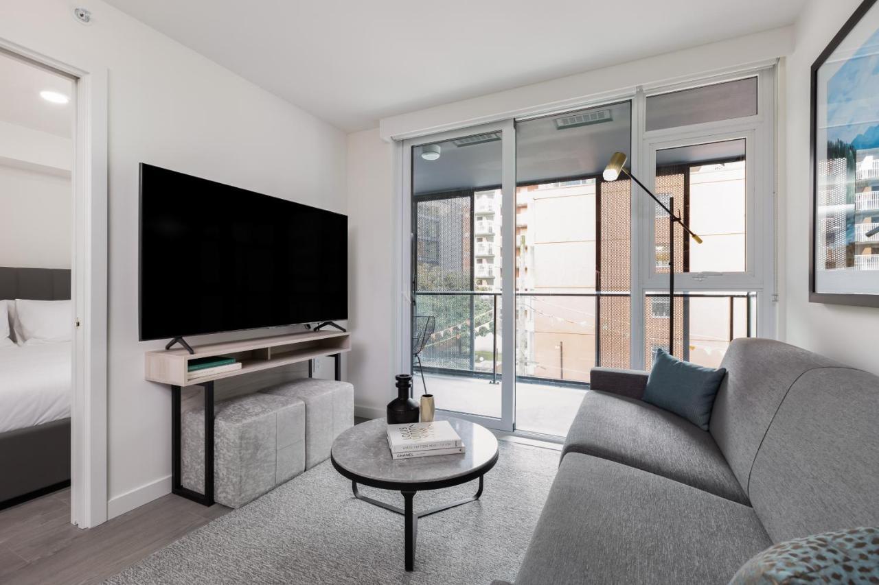 Level Downtown - Howe Hotel Ванкувър Екстериор снимка
