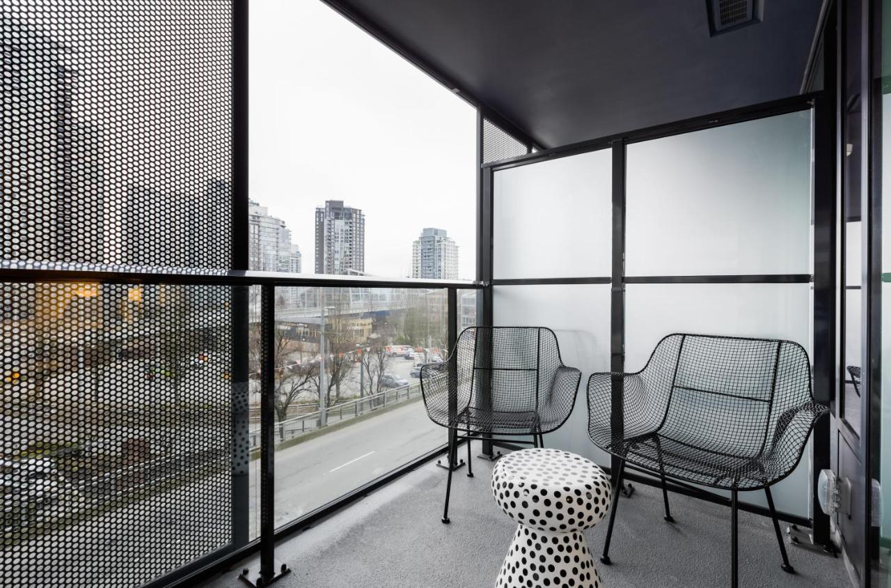 Level Downtown - Howe Hotel Ванкувър Екстериор снимка