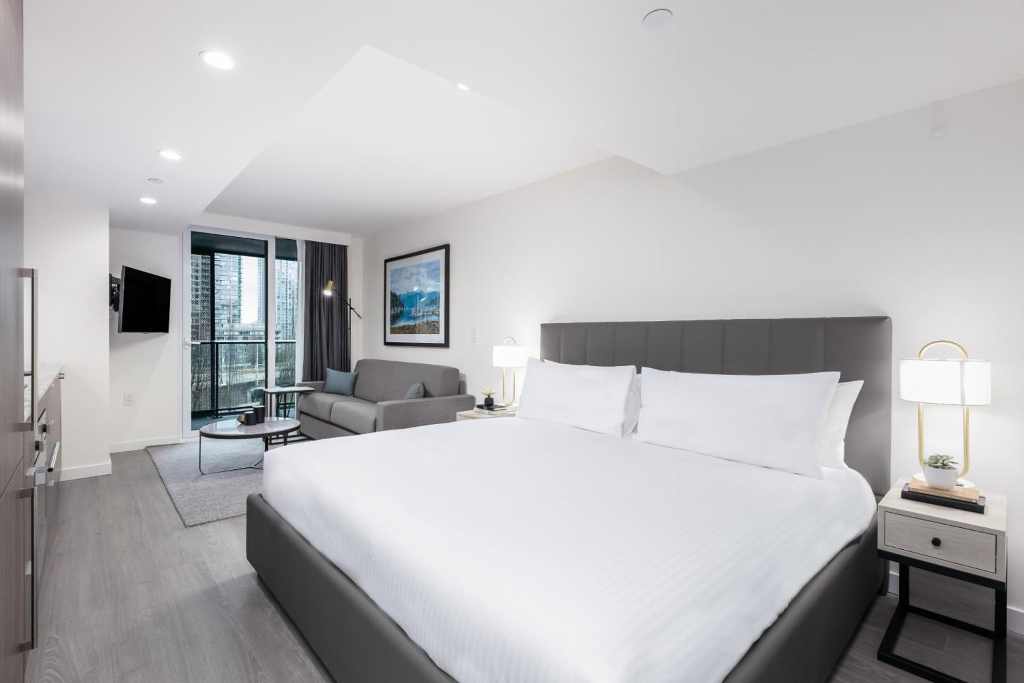 Level Downtown - Howe Hotel Ванкувър Екстериор снимка